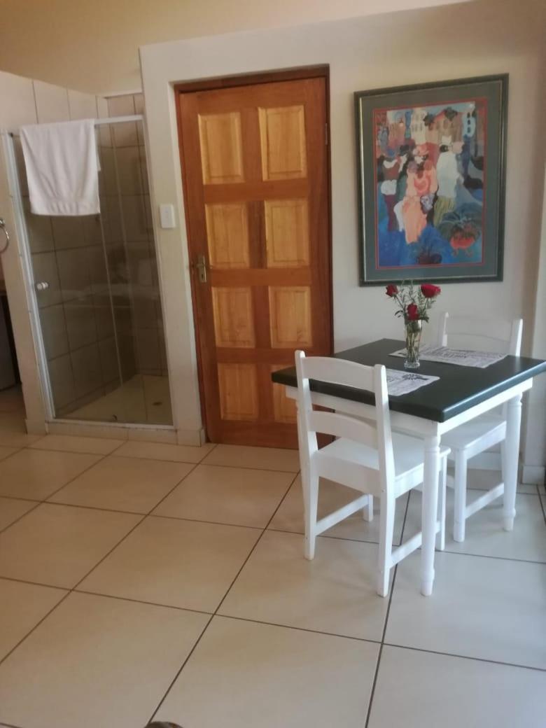 Tzaneen White House Lodge Bagian luar foto