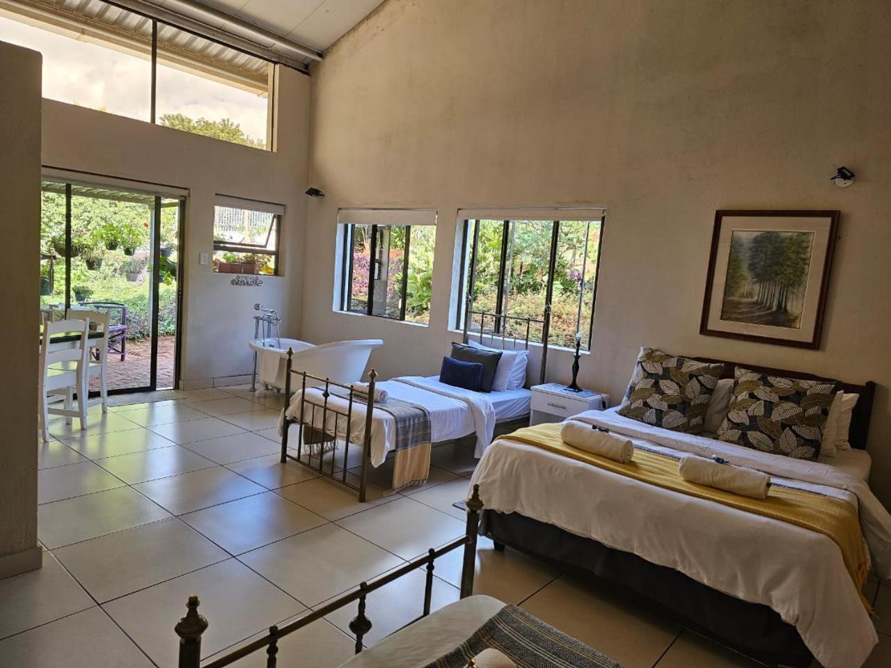Tzaneen White House Lodge Bagian luar foto