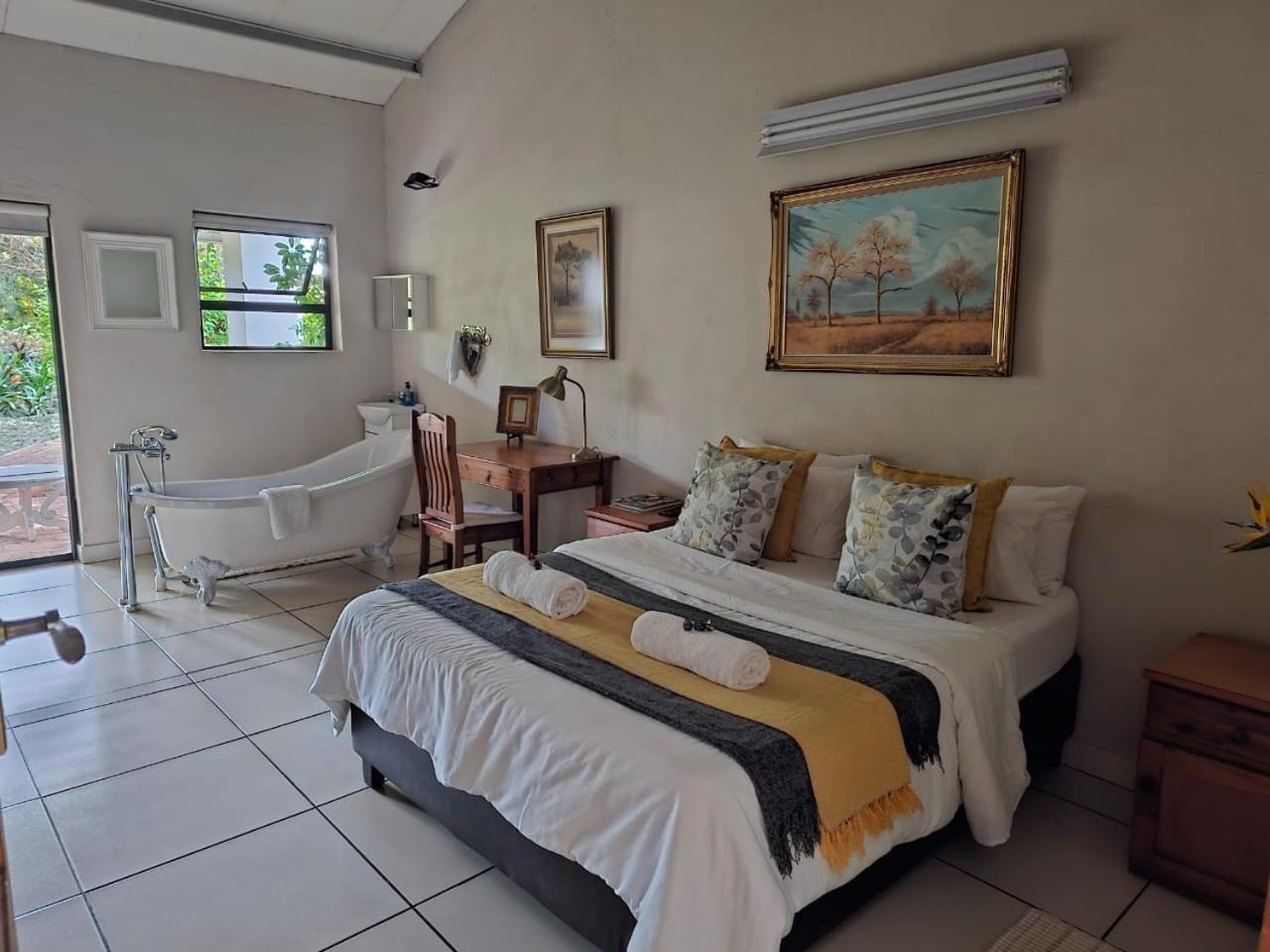 Tzaneen White House Lodge Bagian luar foto