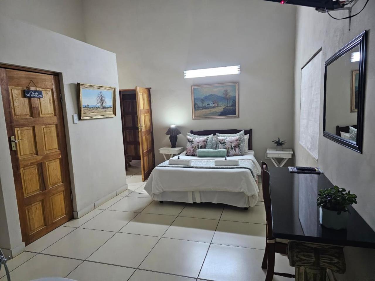 Tzaneen White House Lodge Bagian luar foto