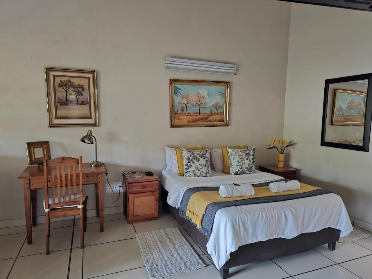 Tzaneen White House Lodge Bagian luar foto